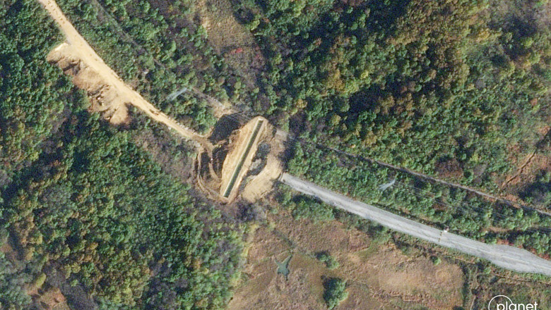 a trench (C) constructed along the West Coast Route (Asian Highway-1), which connected South Korea to North Korea's Kaesong Industrial Complex.