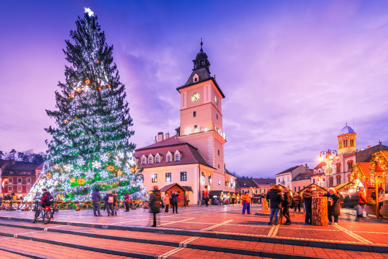 Târgul de Crăciun din Brașov se deschide pe 29 noiembrie. Foto Shutterstock