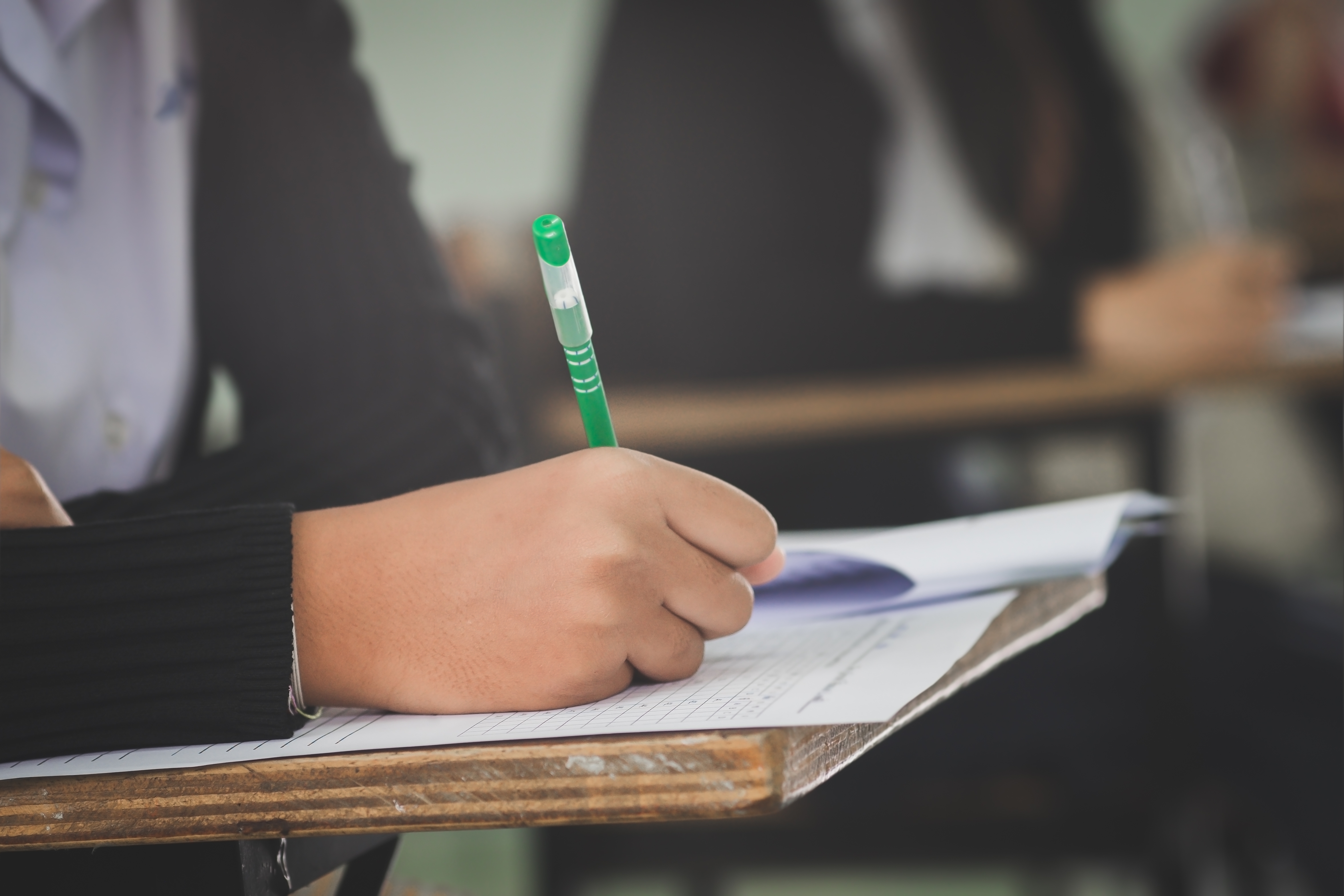 Modele de subiecte și bareme la matematică pentru Bacalaureat 2025. Variante cu subiecte de pregătire pentru elevi