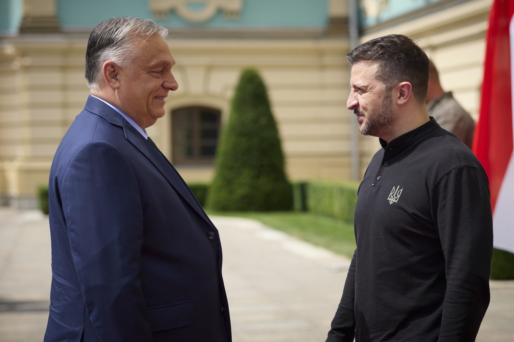 Volodimir Zelenski se întâlnește mâine cu Viktor Orban. E pentru prima dată de la declanșarea războiului când ajunge la Budapesta