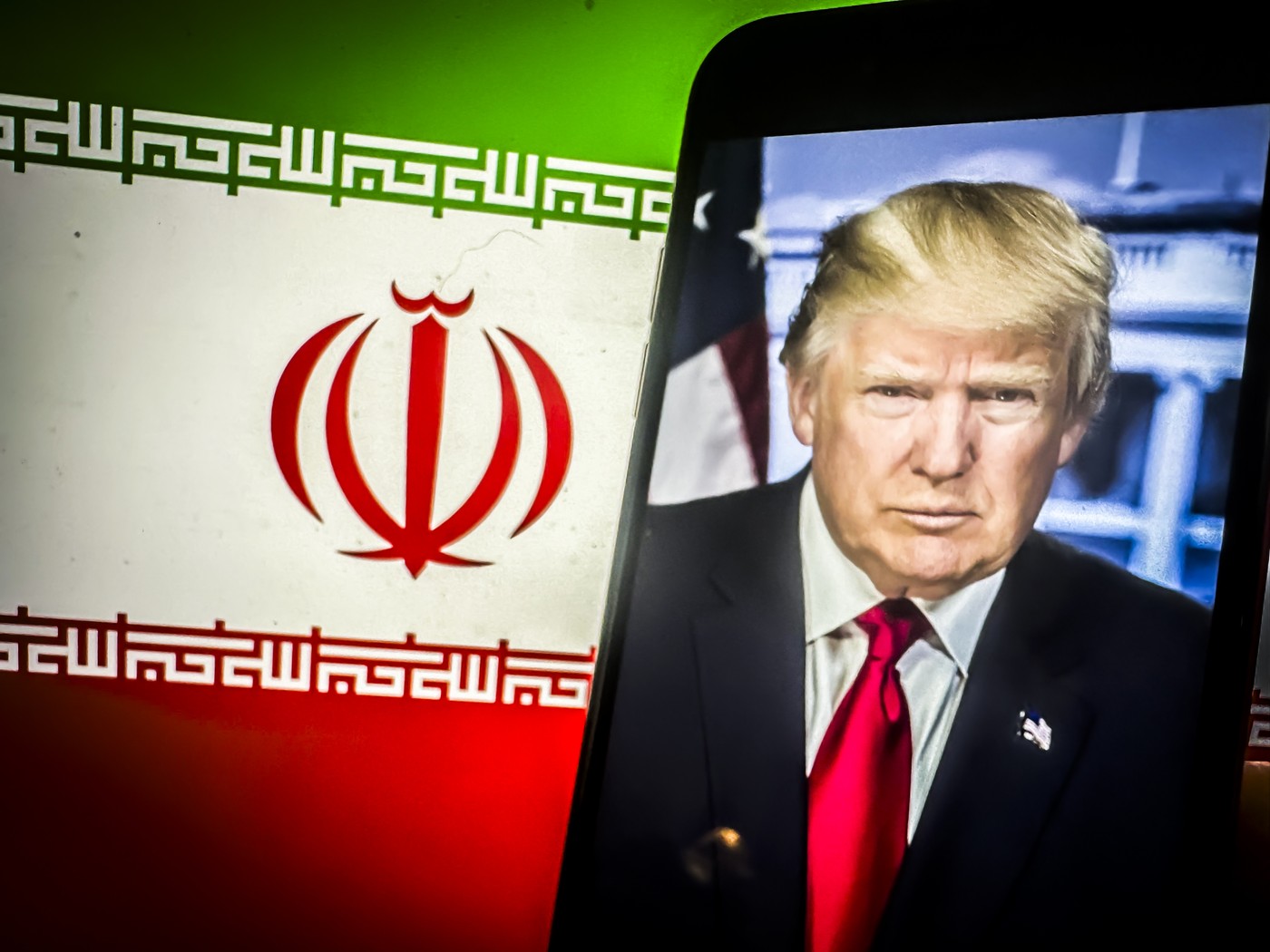 Trei bărbați au fost inculpați în SUA pentru un complot iranian de asasinare a lui Donald Trump