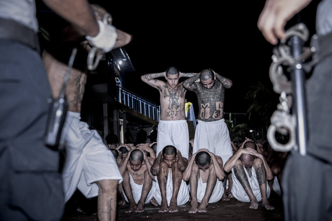 2,000 gang members transferred to the high-security prison in El Salvador