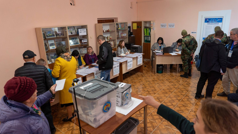 Chisinau, Republik Moldau 20. Oktober 2024: Präsidentschaftswahl und Verfassungsreferendum in der Republik Moldau Im Bil