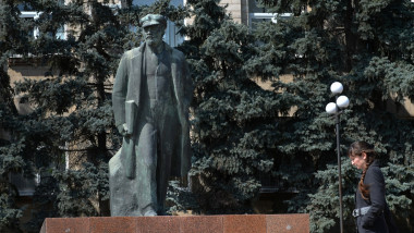 statuia lui lenin din comrat, gagauzia