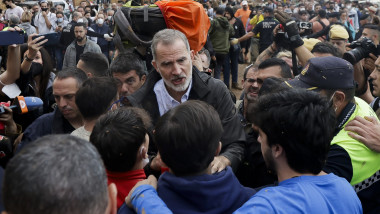 Protest against King Felipe VI in Spain's flood zone