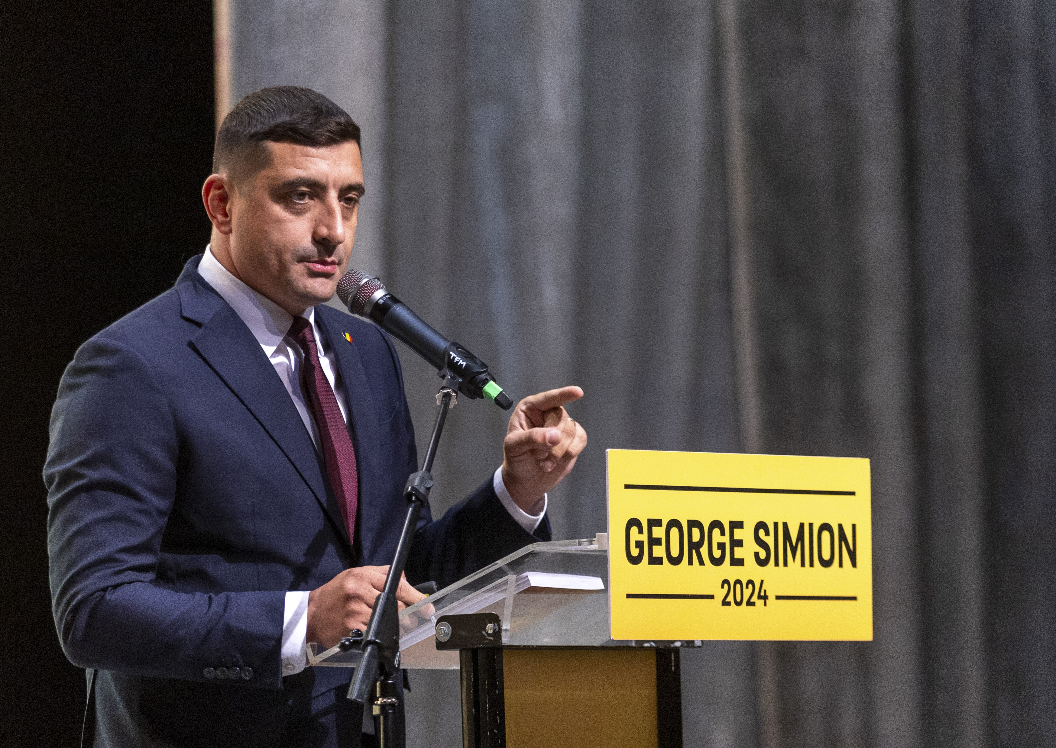 Alegeri prezidențiale 2024: George Simion, candidatul controversat interzis în două țări vecine