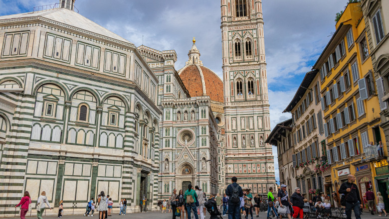 Florence,,Italy,-,November,,2024:,Landmarks,And,Touristic,Sites,Of