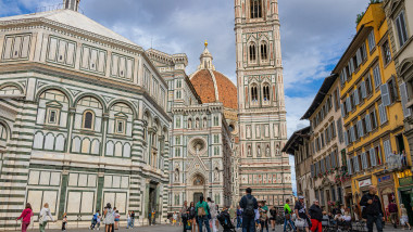 Florence,,Italy,-,November,,2024:,Landmarks,And,Touristic,Sites,Of