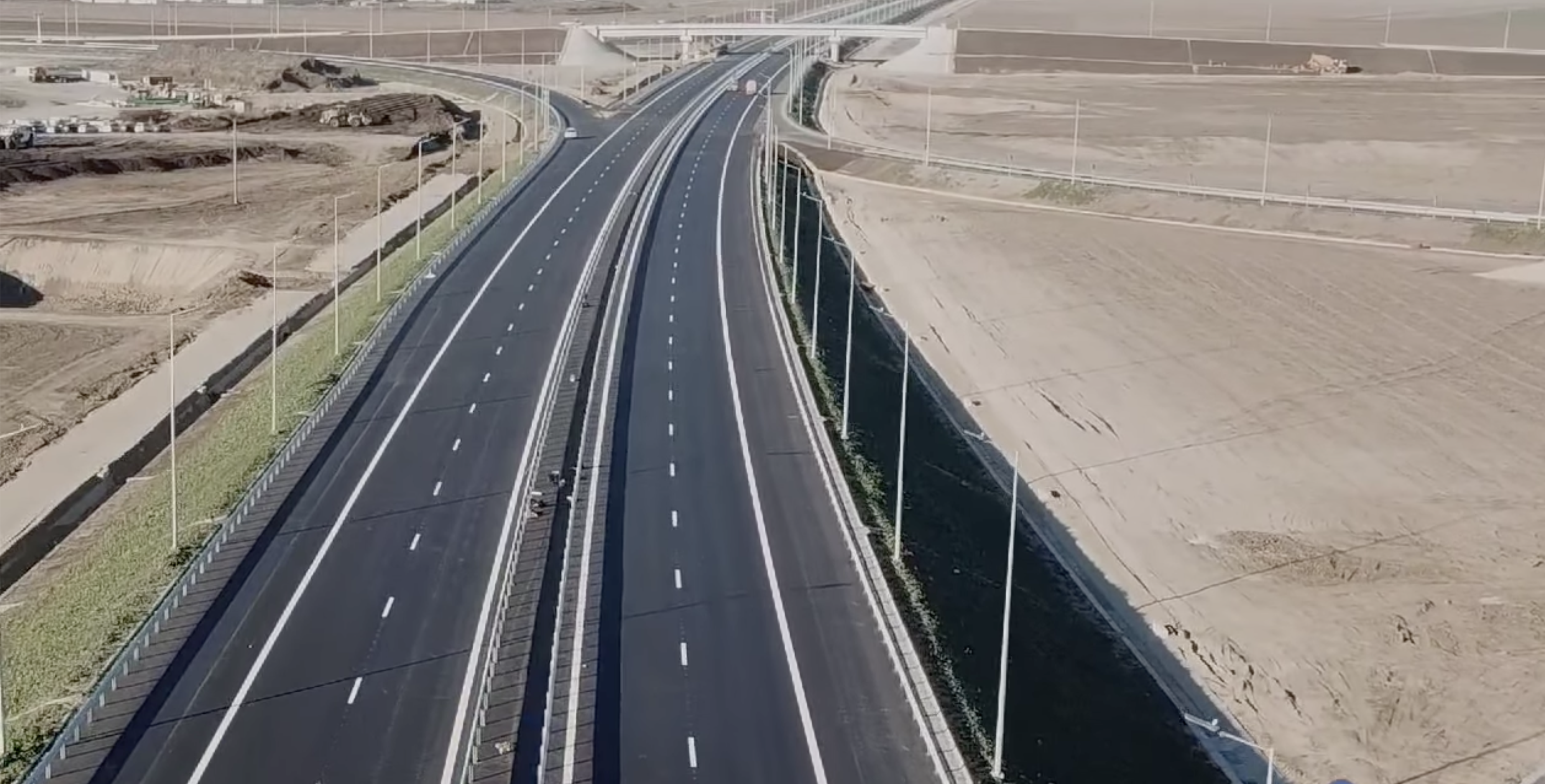 Autostrada Moldovei: tronsonul Buzău - Râmnicu Sărat se deschide săptămâna viitoare. În decembrie se va circula până la Focșani