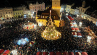 Târgul de Crăciun în Brașov poate fi vizitat începând cu 29 noiembrie. Căsuțele din Piața Mare au un concept nou în acest an. Foto Shutterstock