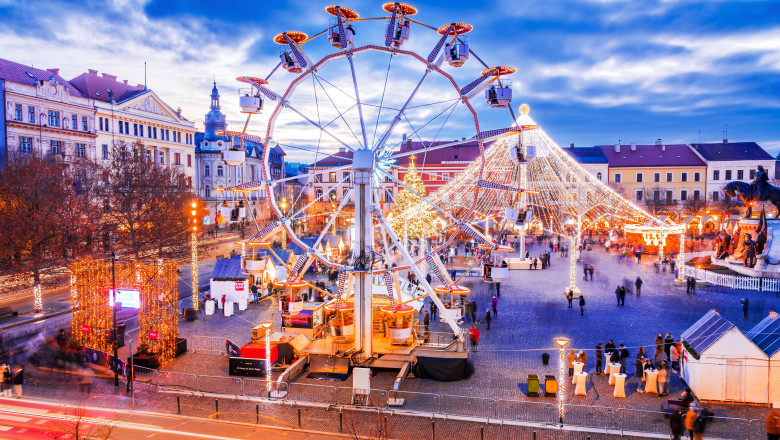 Târgul de Crăciun din Cluj poate fi vizitat din 22 noiembrie. Nu vor mai fi focuri de artificii în acest an la deschidere. Foto Shutterstock