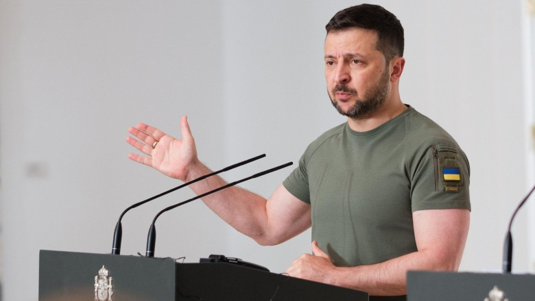 Mai mulţi lideri europeni vor discuta cu Volodimir Zelenski şi cu şeful NATO despre trimiterea de trupe de menţinere a păcii în Ucraina