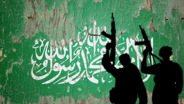 Flag,Of,Hamas,Painted,On,The,Cracked,Wall,With,Terrorist