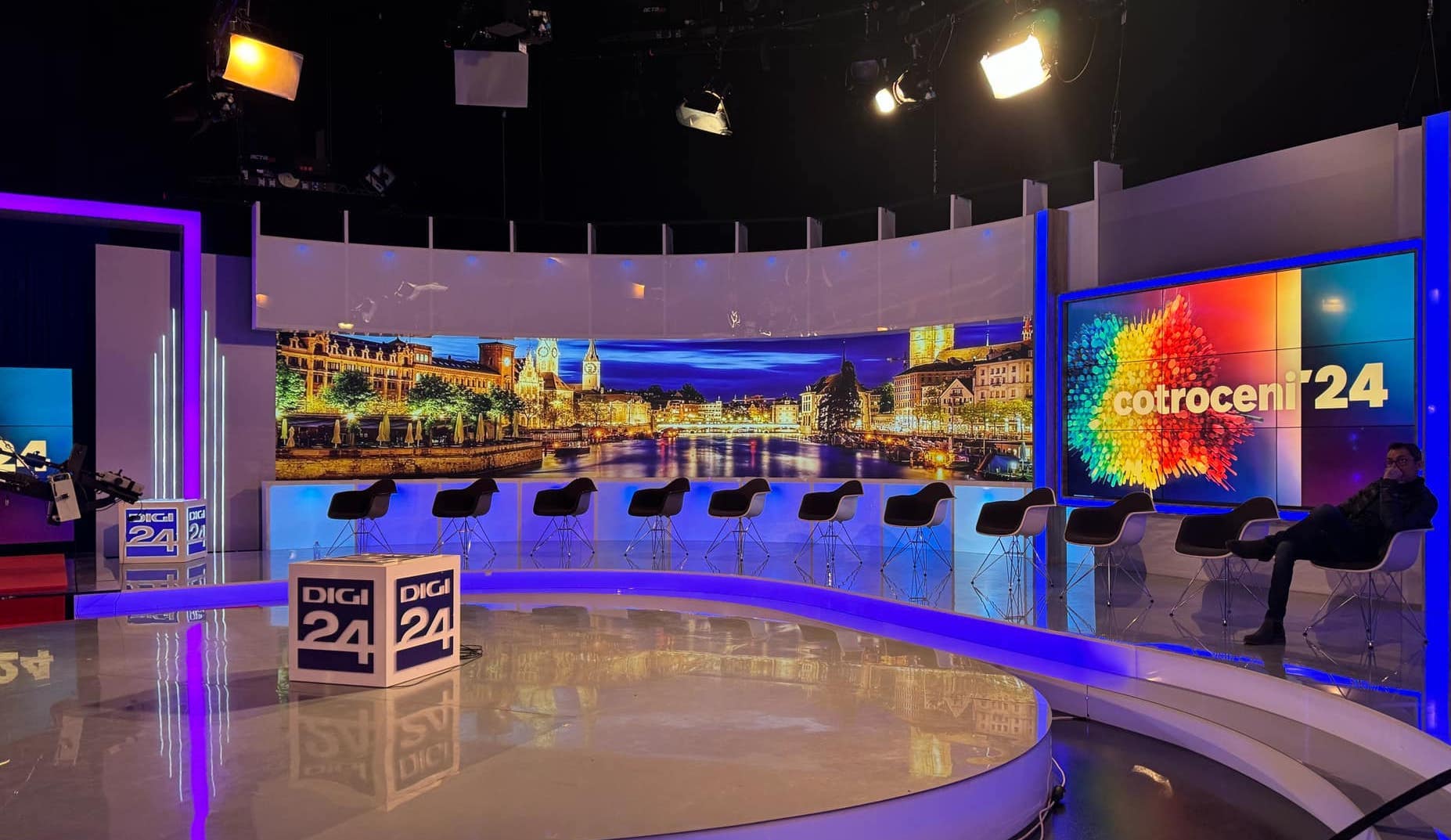 Dezbaterea președinților la Digi24. Ce se va întâmpla la sosirea candidaților. Primele imagini cu locul marii confruntări