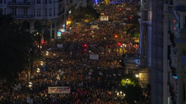 Twenty organizations demonstrate in Valencia to demand Mazón's resignation