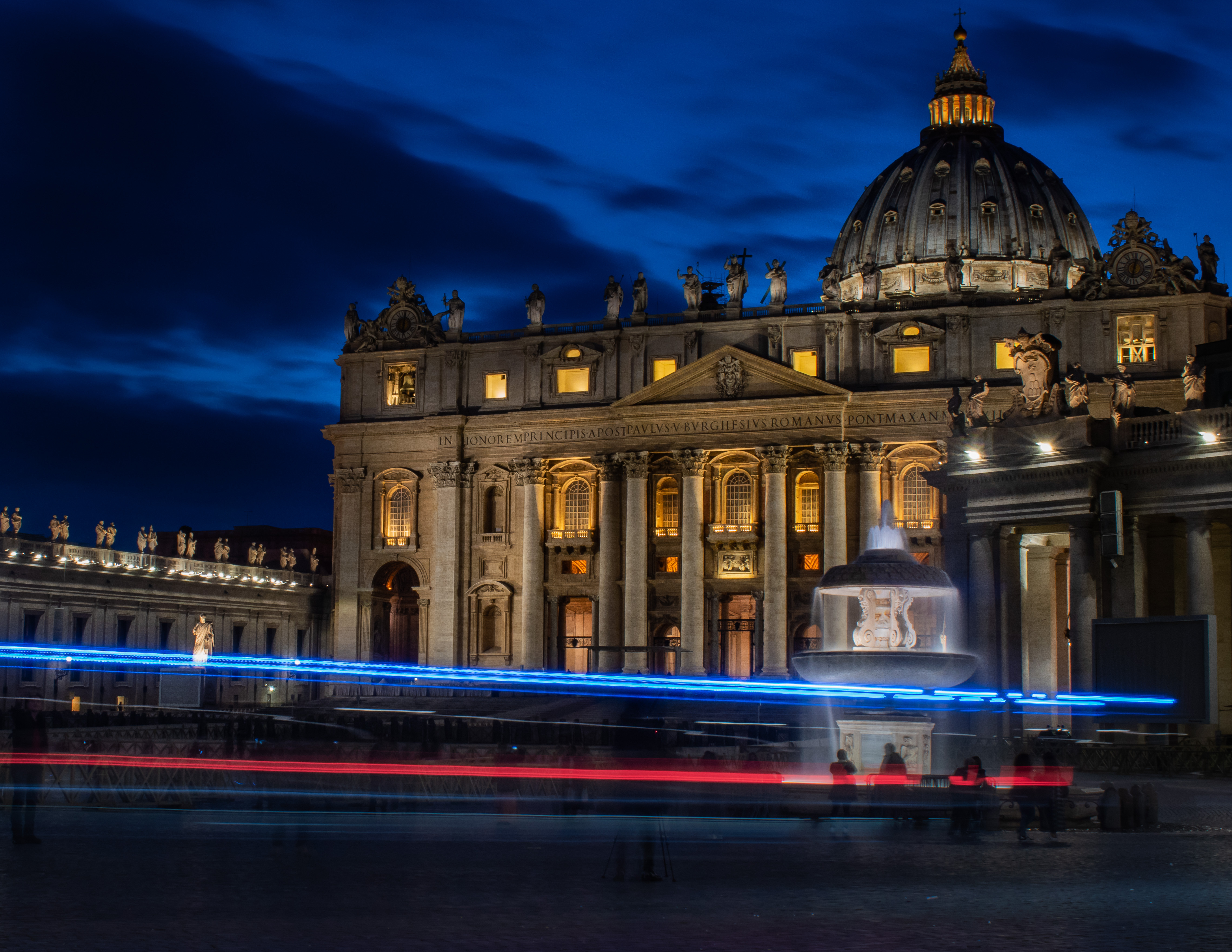 Bazilica Sfântul Petru din Roma, reconstituită virtual cu 400.000 de fotografii făcute cu drone și procesate de inteligența artifcială