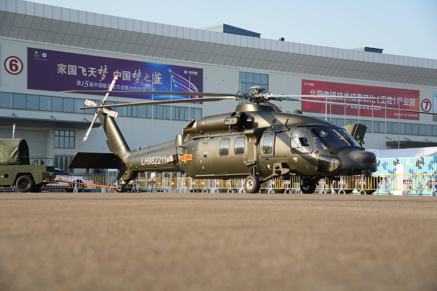 Beijingul a prezentat o variantă îmbunătățită a unui elicopter militar la care lucrează de zece ani. Ce aduce în plus Z-20