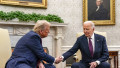 Donald Trump a fost primit de Joe Biden la Casa Albă