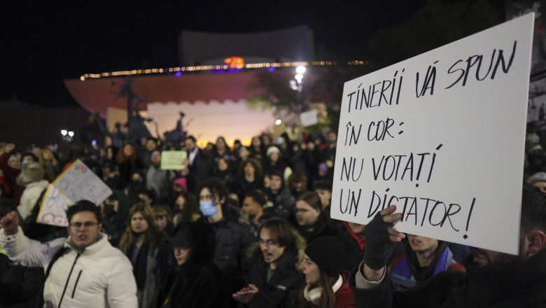 protest tineri alegeri