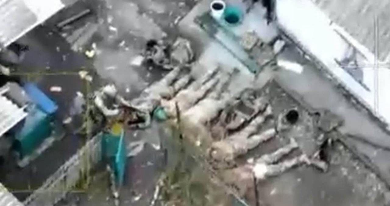 Ucraina acuză că rușii au executat cinci soldaţi ucraineni care s-au predat. „I-au forţat să se întindă la pământ”