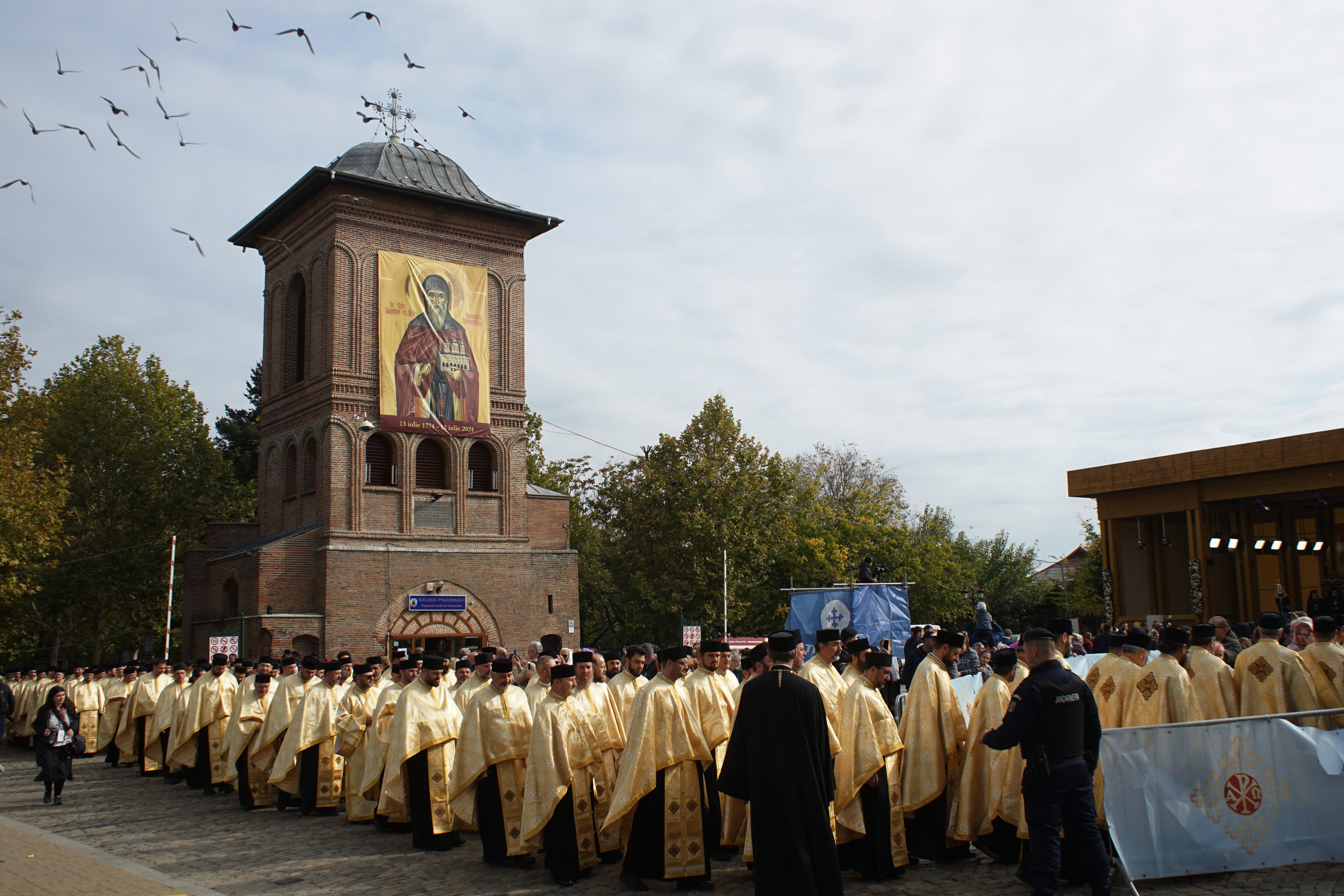 Biserica Ortodoxă Română, mesaj oficial: Nu recomandăm susţinerea vreunui partid politic sau vreunei ideologii politice