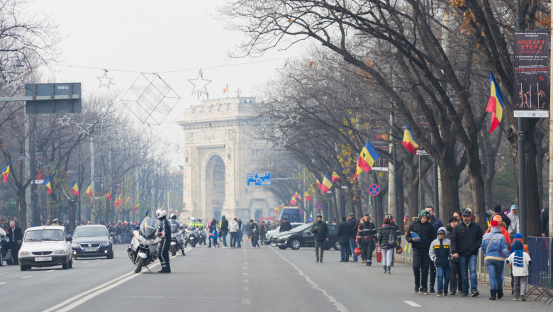 Ce restricții de circulație se aplică în București pentru organizarea ceremoniilor de Ziua Națională a României