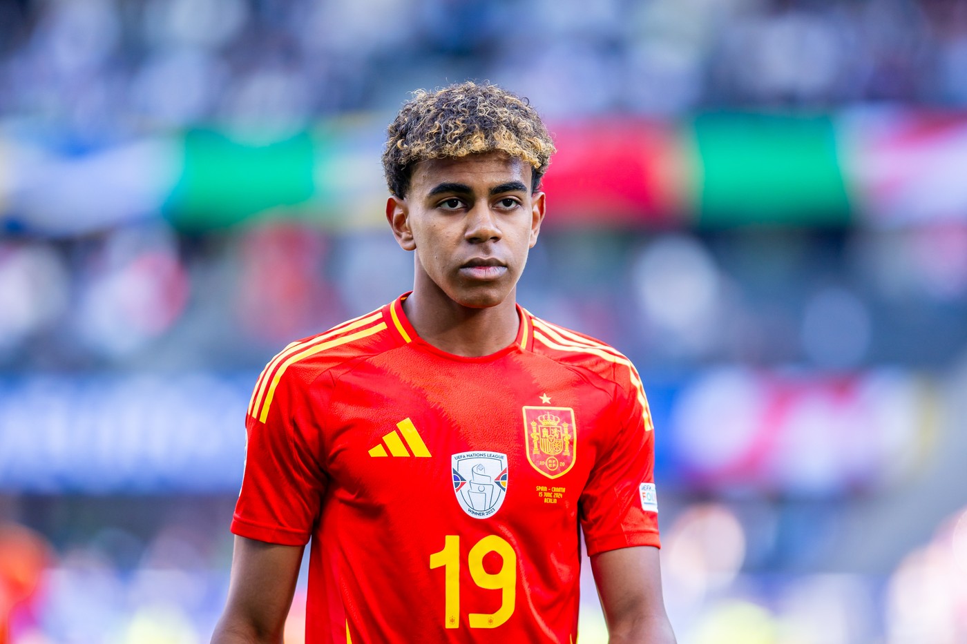 Cine este cel mai scump fotbalist din lume. Valoarea uriașă la care este estimat transferul său