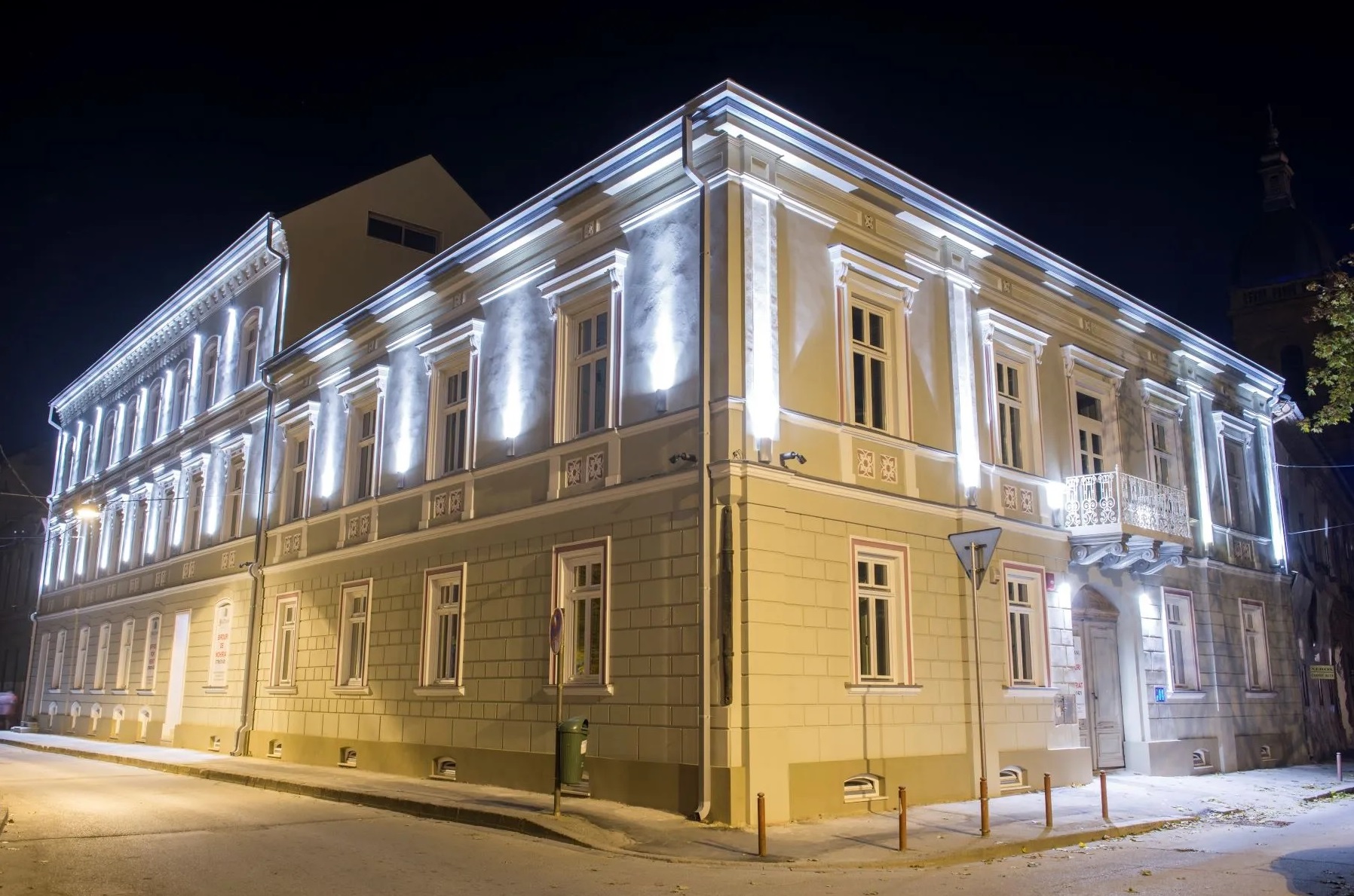 Casa cu Ax de Fier a fost scoasă la vânzare pentru o sumă fabuloasă. Clădirea apare în planurile oraşului Timișoara încă din 1836