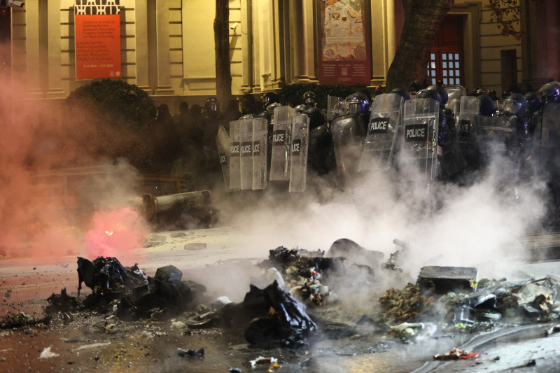 Georgian police use water cannons to disperse protesters in Tbilisi over EU negotiation delay