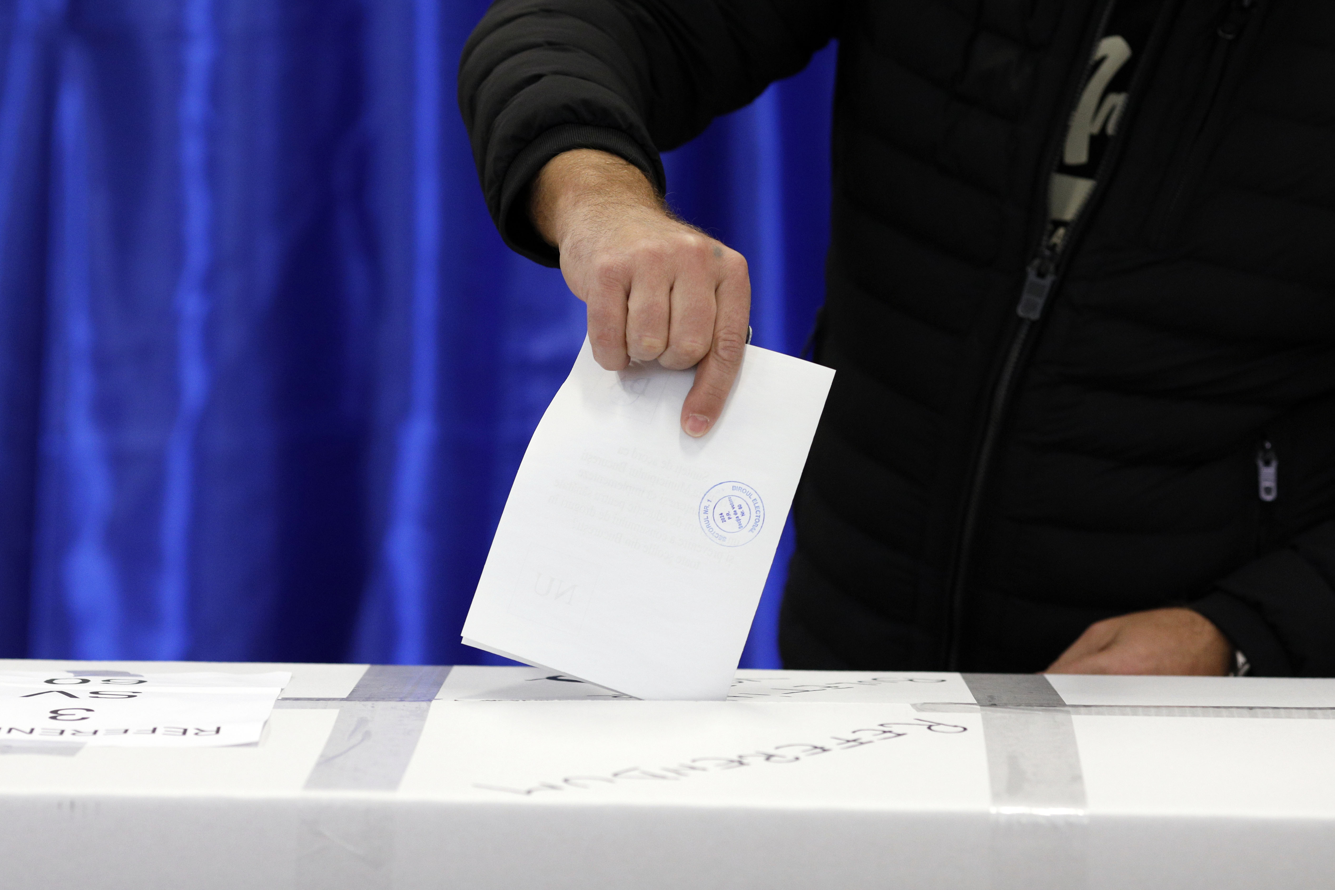 Profesor de Științe Politice: Renumărarea voturilor de către BEC va fi mult mai precară. Decizia CCR asigură  că vom avea erori mari