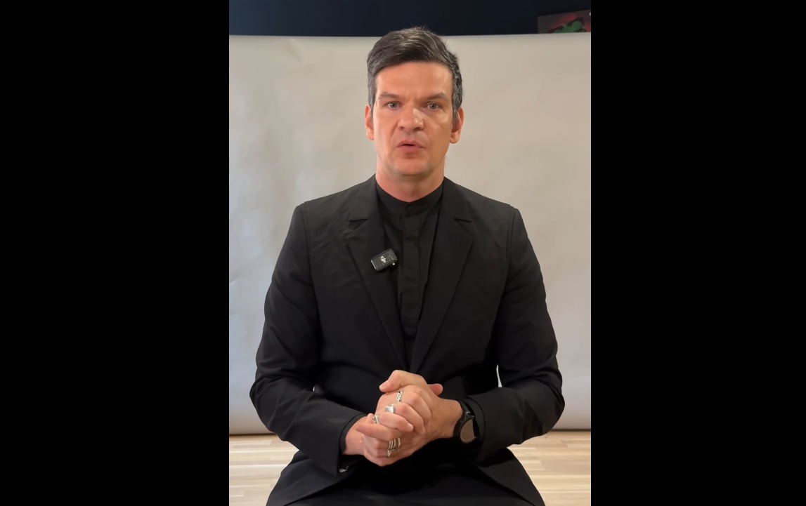 Tudor Chirilă, clip pe Facebook: „Nu prea știu tiktok style. Sper să aveți răbdare că sunt mai multe de discutat”. Mesajul artistului