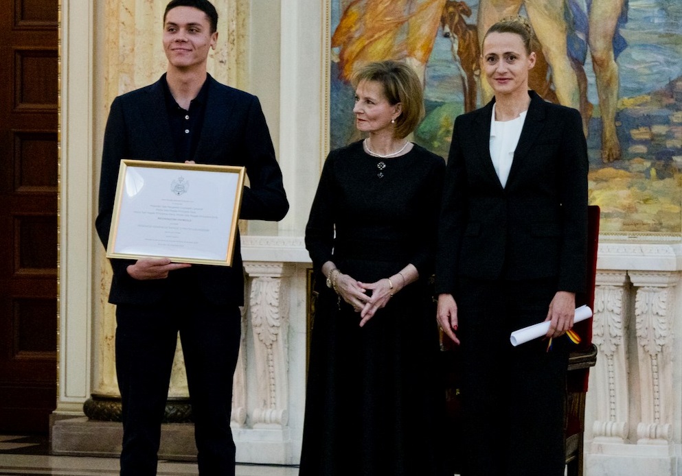 Camelia Potec şi David Popovici au fost onoraţi de familia regală a României