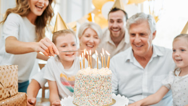 Cui să îi spui la mulți ani de Sfântul Andrei. Unul dintre cele mai populare nume este sărbătorit astăzi, pe 30 noiembrie. Foto Shutterstock