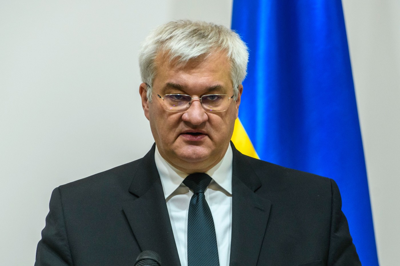 Reacția Ucrainei după ce Trump l-a amenințat pe Zelenski că va rămâne fără țară: „Ne vom apăra dreptul de a exista”