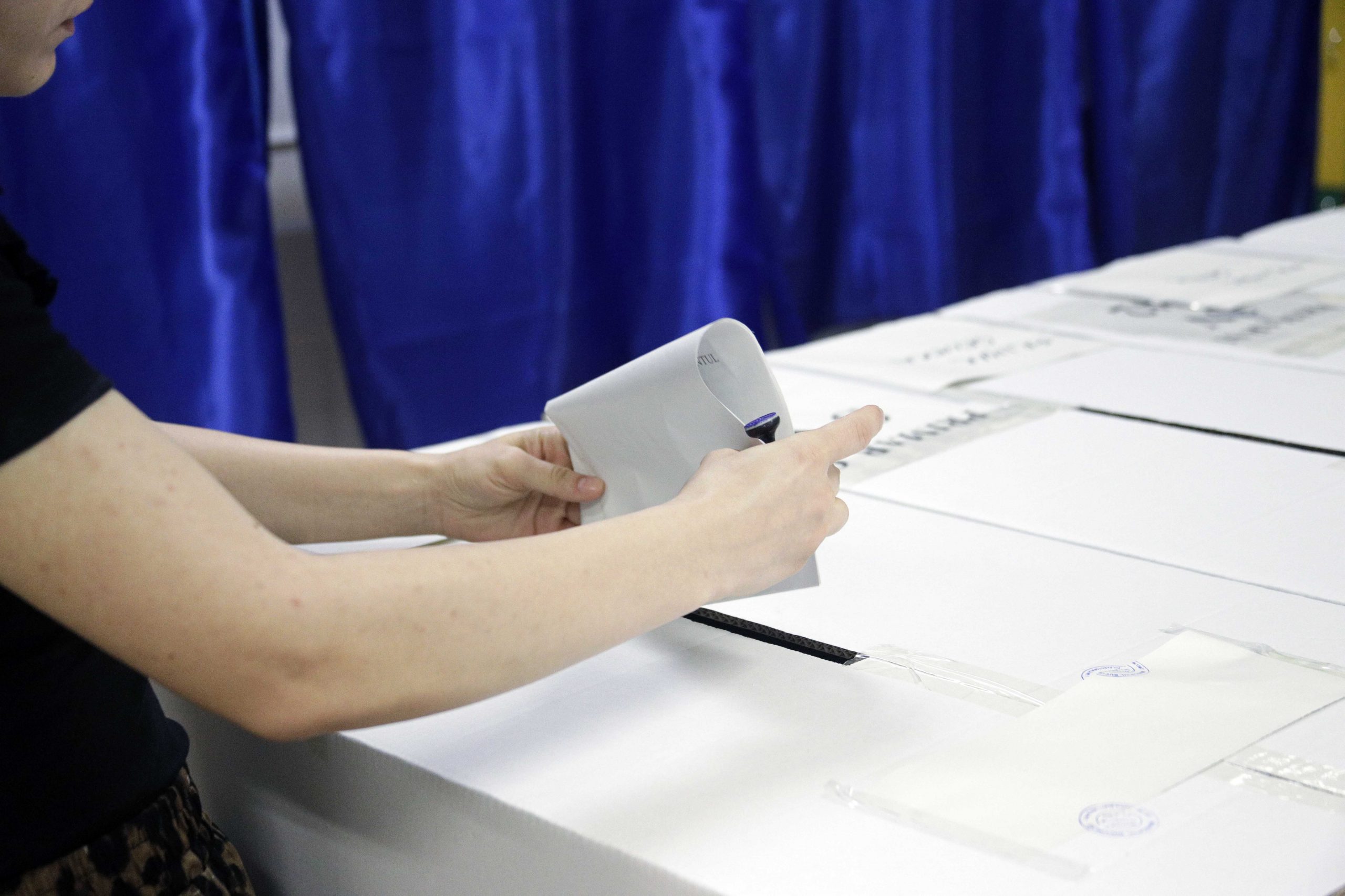 Premieră: Cum vom putea urmări în timp real centralizarea voturilor și rezultatele provizorii, parțiale și finale
