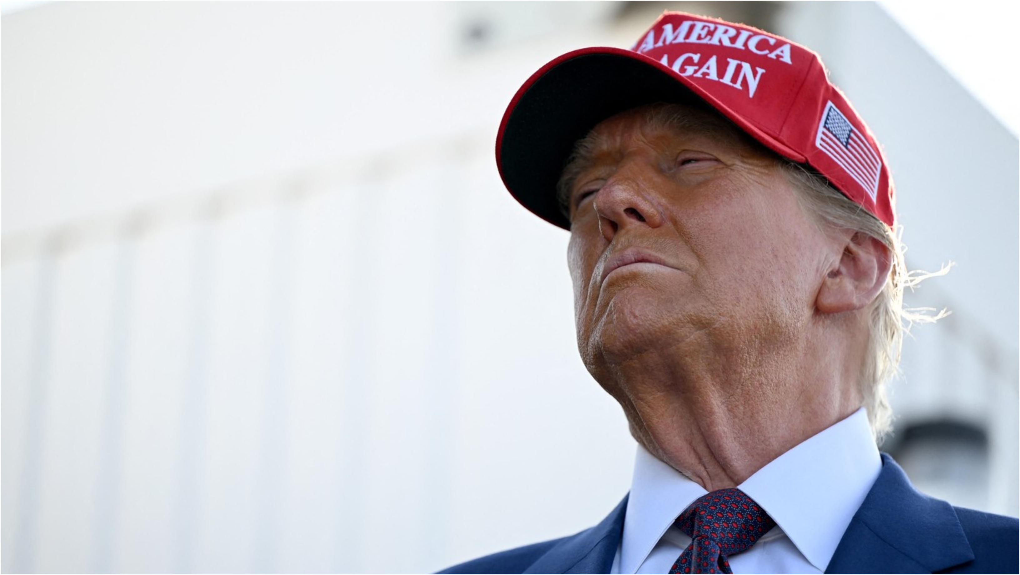 „Știm cine sunteți și venim după voi”. Marea deportare din 2025 promisă de Trump ar transforma fenomenul imigrației în toată lumea