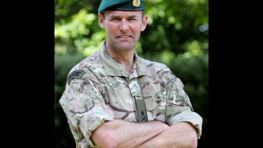 Gen Rob Magowan