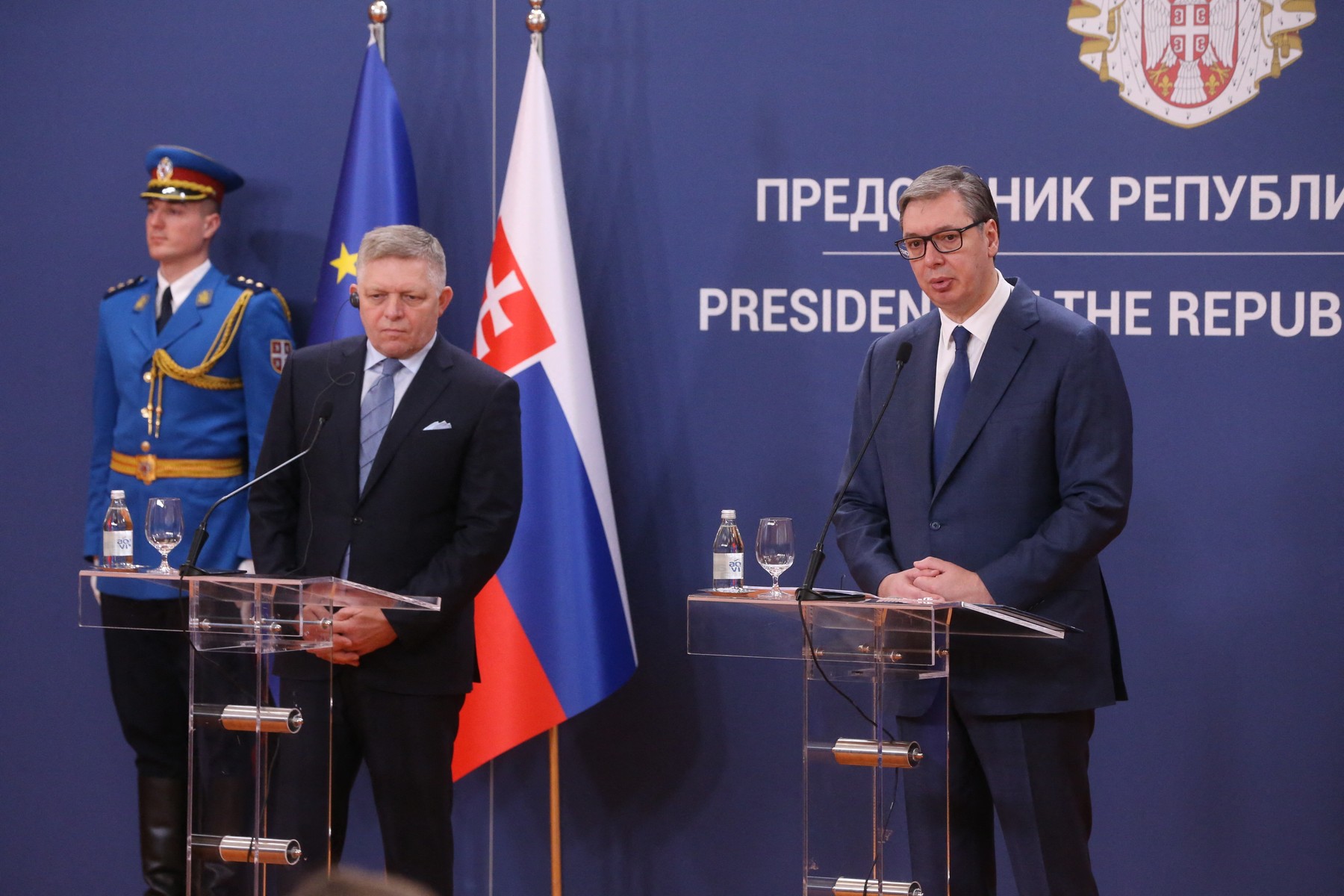 Președintele Serbiei crede că ne apropiem de dezastru. Aleksandar Vucic: „Îl cunosc bine pe Putin. Nimeni nu blufează”