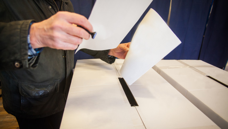 Alegeri prezidențiale 2024 Câți români s-au înscris în Registrul electoral pentru a merge la vot duminică, pe 24 noiembrie. Foto Shutterstock