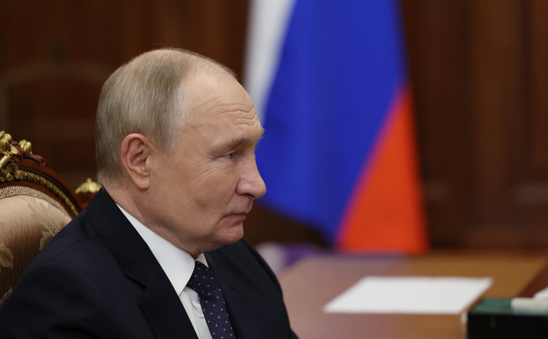 Vladimir Putin a ordonat producția în serie a rachetelor Oreșnik, la o zi după ce a fost folosită pentru prima oară