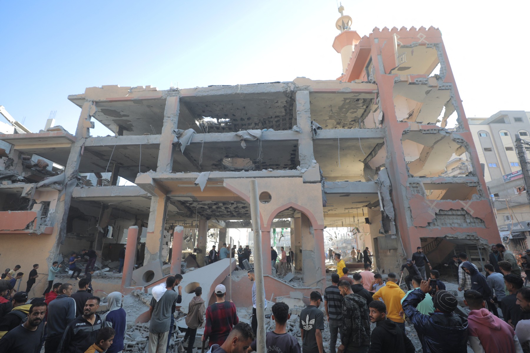 Israelul a ucis cel puţin 120 de persoane în Gaza în ultimele 48 de ore, afirmă surse medicale palestiniene
