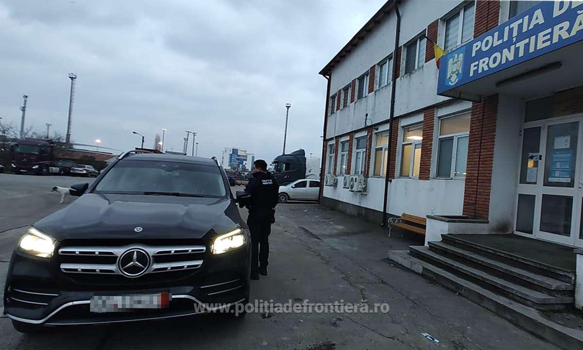 Bolid de lux căutat de autoritățile din Franța, găsit de poliţiştii de frontieră în Portul Constanța. Ce valoare avea mașina