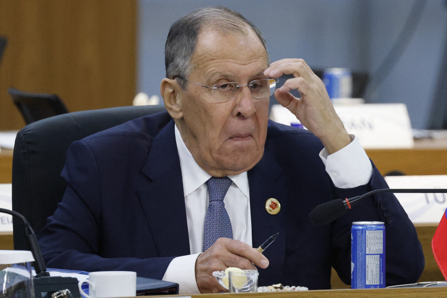 Serghei Lavrov spune că Rusia nu poate înceta războiul din Ucraina pentru că „nu-i permite Constituția”