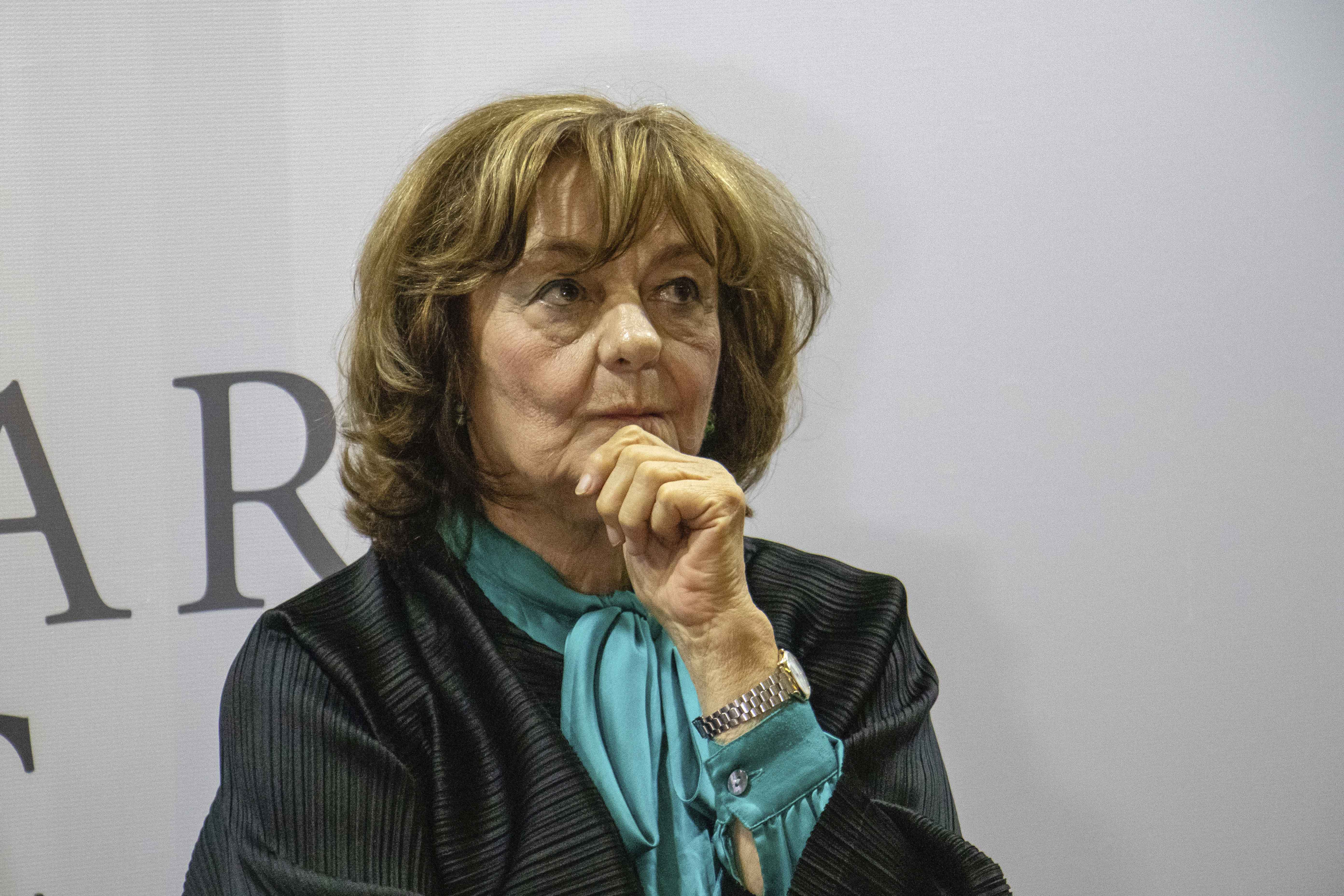 Ana Blandiana, apel pentru a merge la vot duminică: Nu votăm persoane, ci direcţii ale istoriei