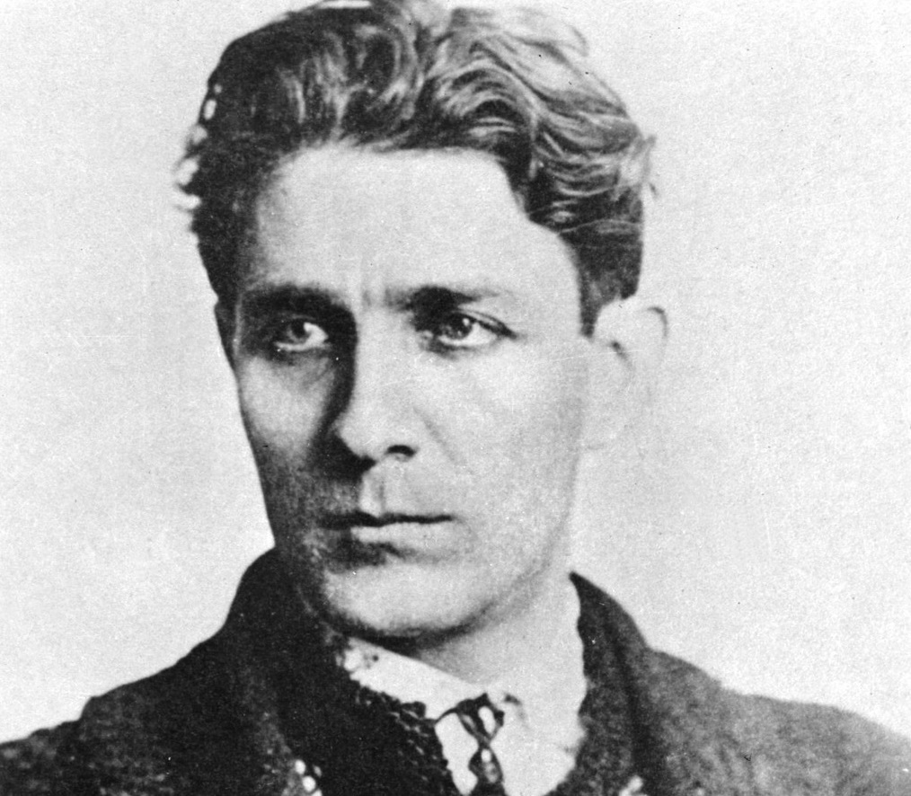 „Cine a fost Corneliu Zelea Codreanu”. Lecția de patru minute despre liderul Mișcării Legionare