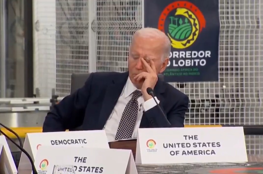 Joe Biden a ațipit în timpul unei conferințe istorice cu liderii africani în Angola