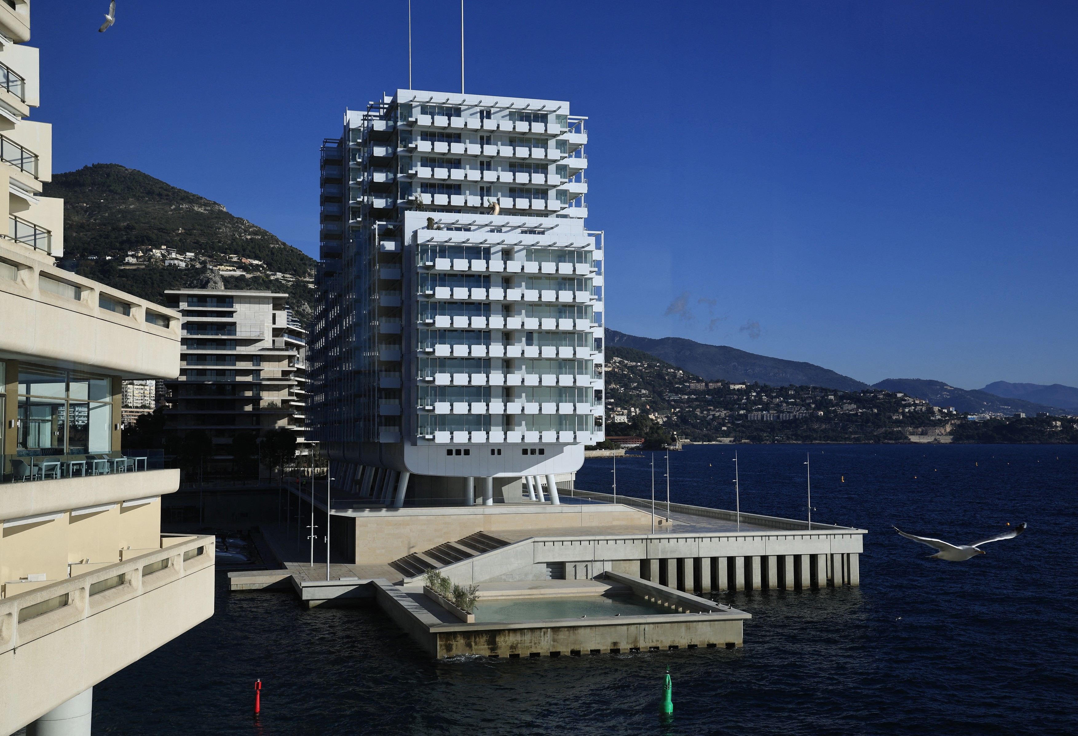 Un nou cartier de lux de 2 miliarde de euro a crescut suprafața Principatului Monaco cu 3%