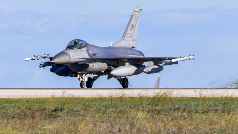 Denmark will deliver F-16 fighters to Ukraine before the summer