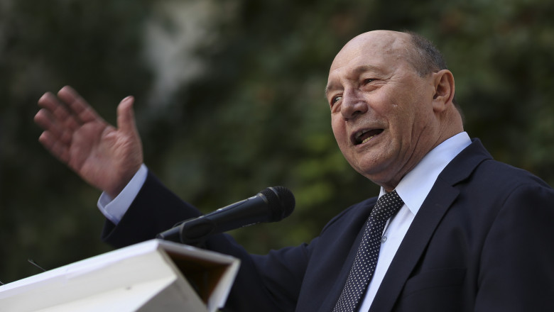 Băsescu, despre comunicatul SVR legat de Georgescu: „Nu mai au ruşine. Au ieşit şi au spus: Ăsta-i omul, îl susţinem”