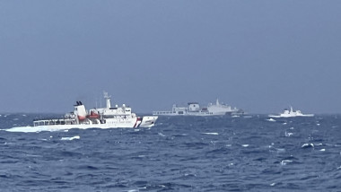 Nave chineze in apele de la est de Taiwan